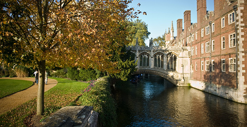 Cambridge university bridge crossing 