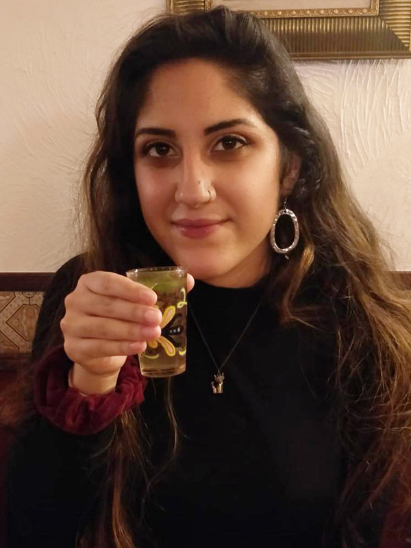  Layla Hosseini-Gerami